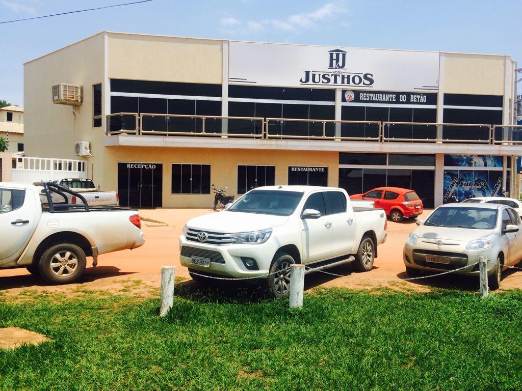 Hotel Justhos Santana do Araguaia  Exteriör bild